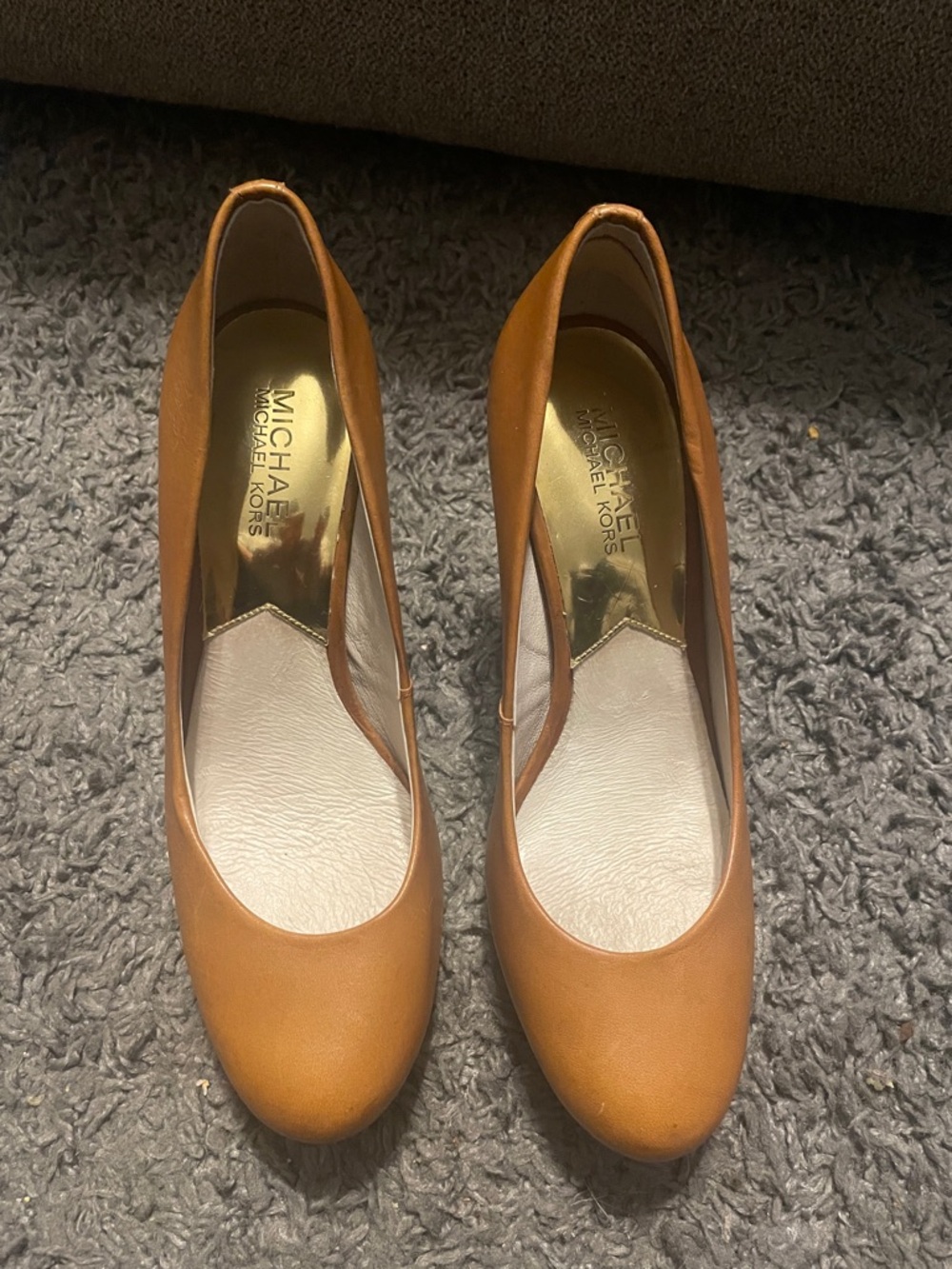 Michael Kors Cognac Leather Round-Toe Pumps - Picture 2 of 9